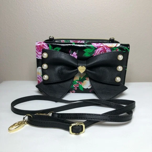 Betsey Johnson Faux Leather Romantic Floral Multi Pockets Crossbody Purse - Picture 12 of 16